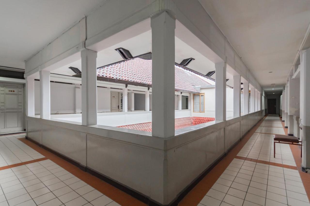 Koolkost Near Bandung Station Hotell Exteriör bild
