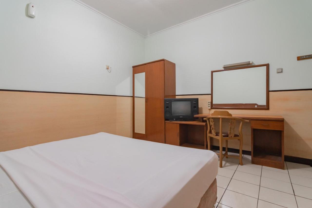 Koolkost Near Bandung Station Hotell Exteriör bild