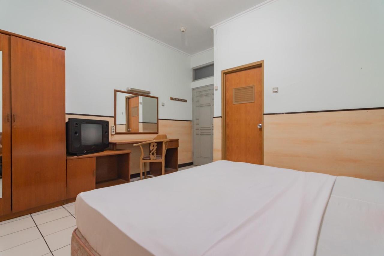 Koolkost Near Bandung Station Hotell Exteriör bild