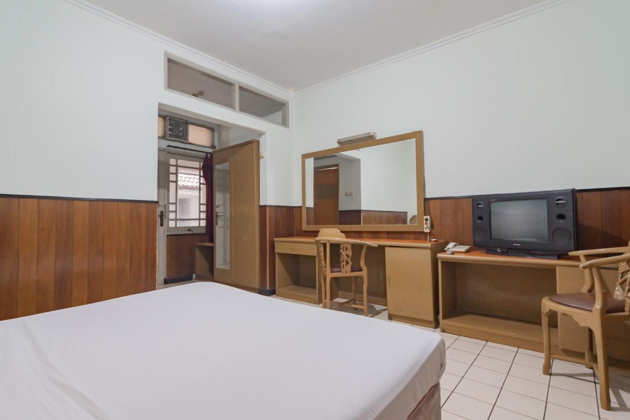 Koolkost Near Bandung Station Hotell Exteriör bild