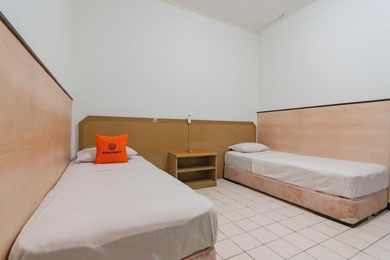 Koolkost Near Bandung Station Hotell Exteriör bild