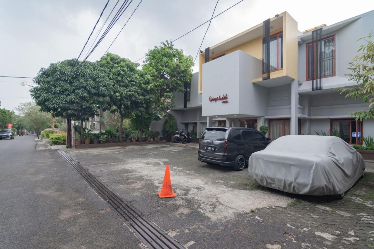Koolkost Near Bandung Station Hotell Exteriör bild